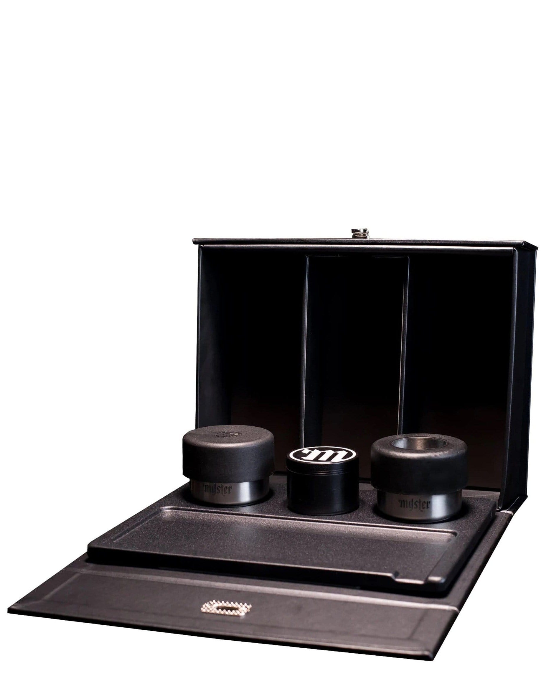 Myster Limited Edition Blacked Out Stashtray Bundle
